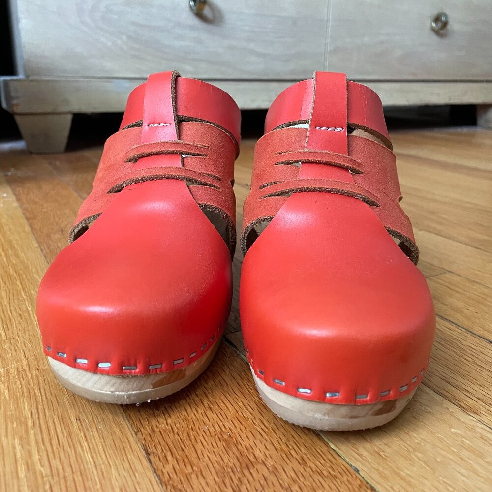 Maguba sandals